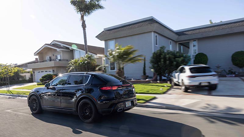 Porsche Macan Elektro 2024 California