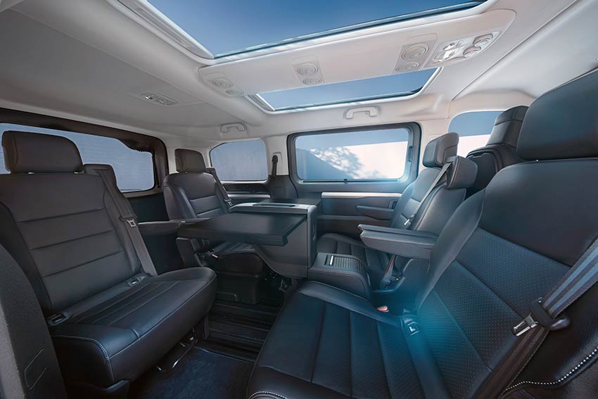 Opel Zafira Electric Innenraum